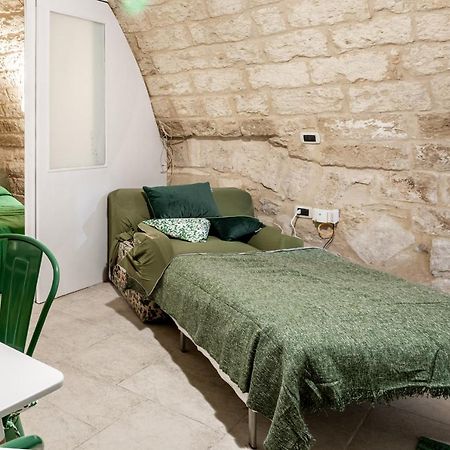 La Pergola Apt In The Heart Of Bari Exterior foto